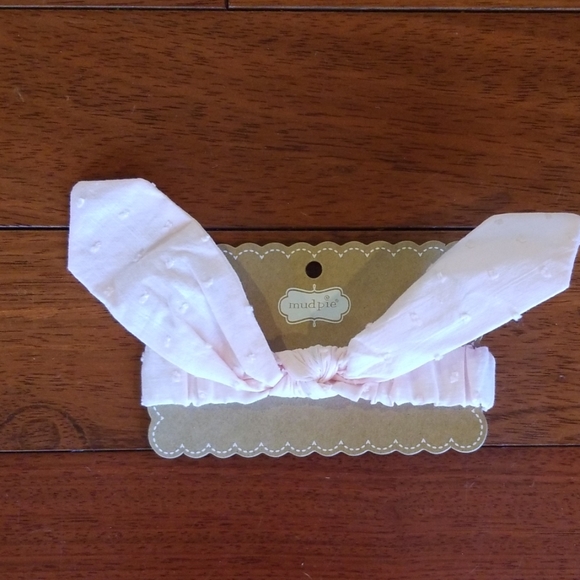 NEW Adorable Spring Bundle - Picture 3 of 7